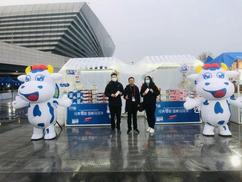 “玩球通(中国)一站式服务平台帮你现场见蔡琴”温暖回顾：寒冷冬日与全城共谱音乐盛事