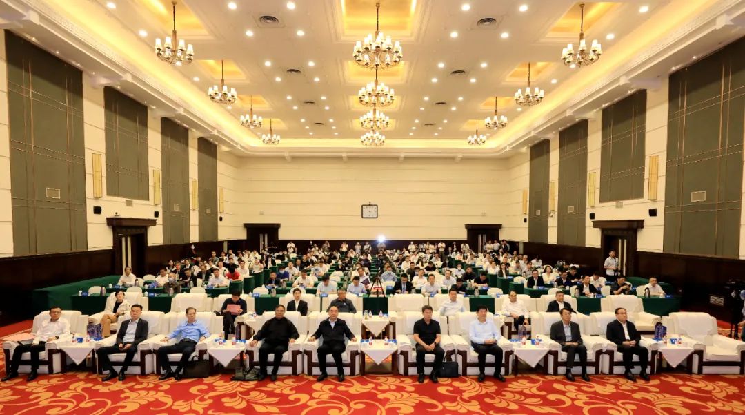 喜报｜玩球通(中国)一站式服务平台乳业集团摘得两项殊荣