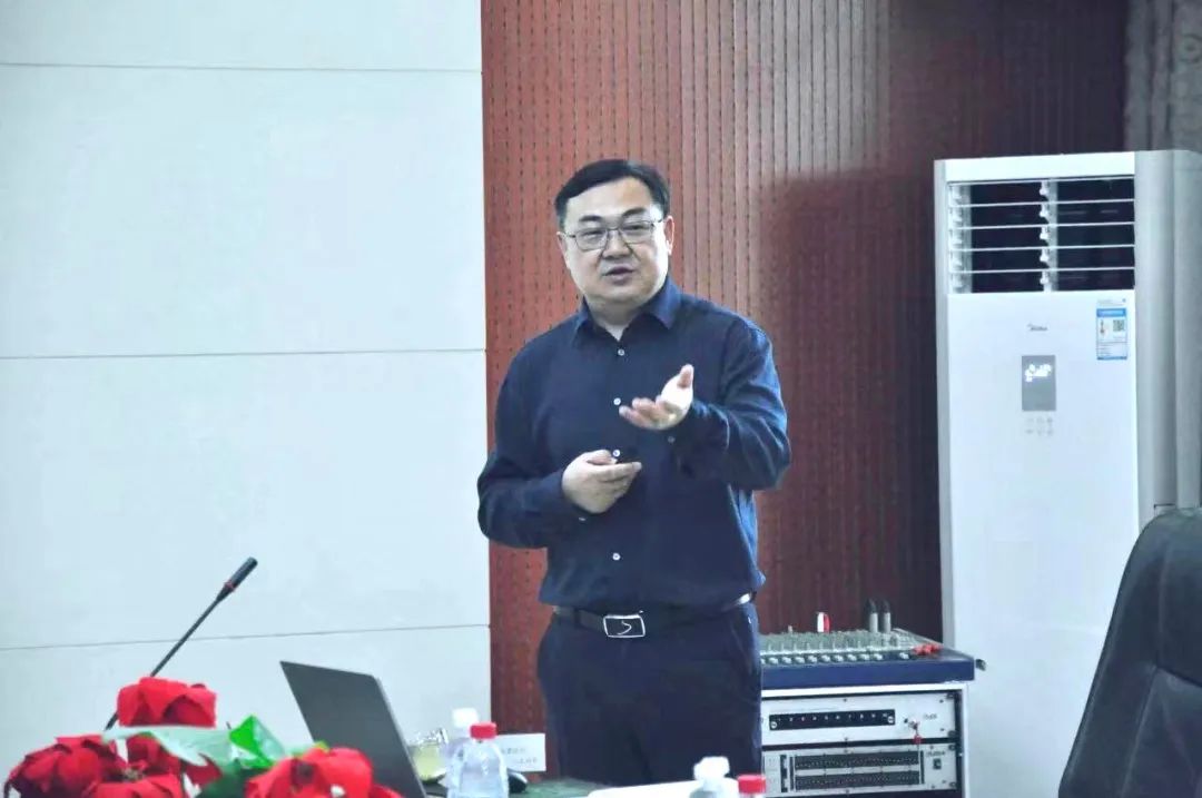玩球通(中国)一站式服务平台丨国家奶牛产业技术体系首席科学家、中国农业大学教授李胜利一行莅临玩球通(中国)一站式服务平台鲁山瑞亚参观调研
