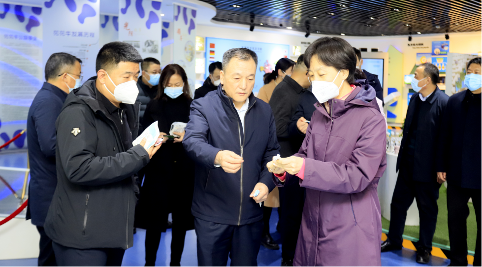 快讯 | 沈阳市政府副市长郑滨一行莅临玩球通(中国)一站式服务平台乳业集团考察
