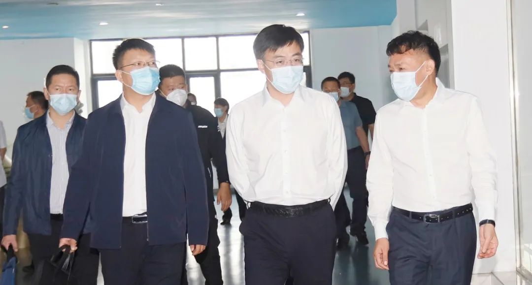 佳木斯市招商考察团莅临玩球通(中国)一站式服务平台考察座谈