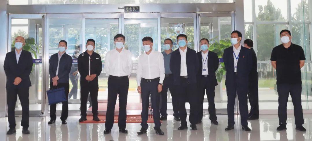 佳木斯市招商考察团莅临玩球通(中国)一站式服务平台考察座谈