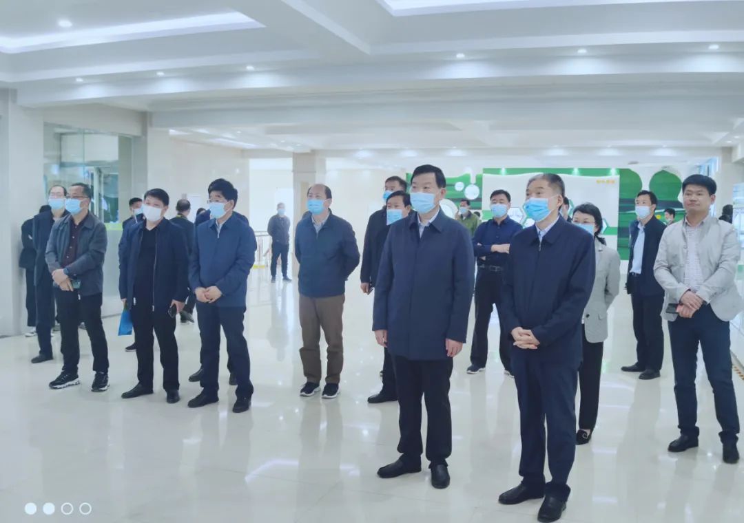平顶山市人大常委会主任张明新莅临 玩球通(中国)一站式服务平台鲁山瑞亚参观调研