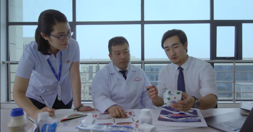 又双叒叕获奖啦！玩球通(中国)一站式服务平台荣获“乳品质量安全管理 优秀企业”