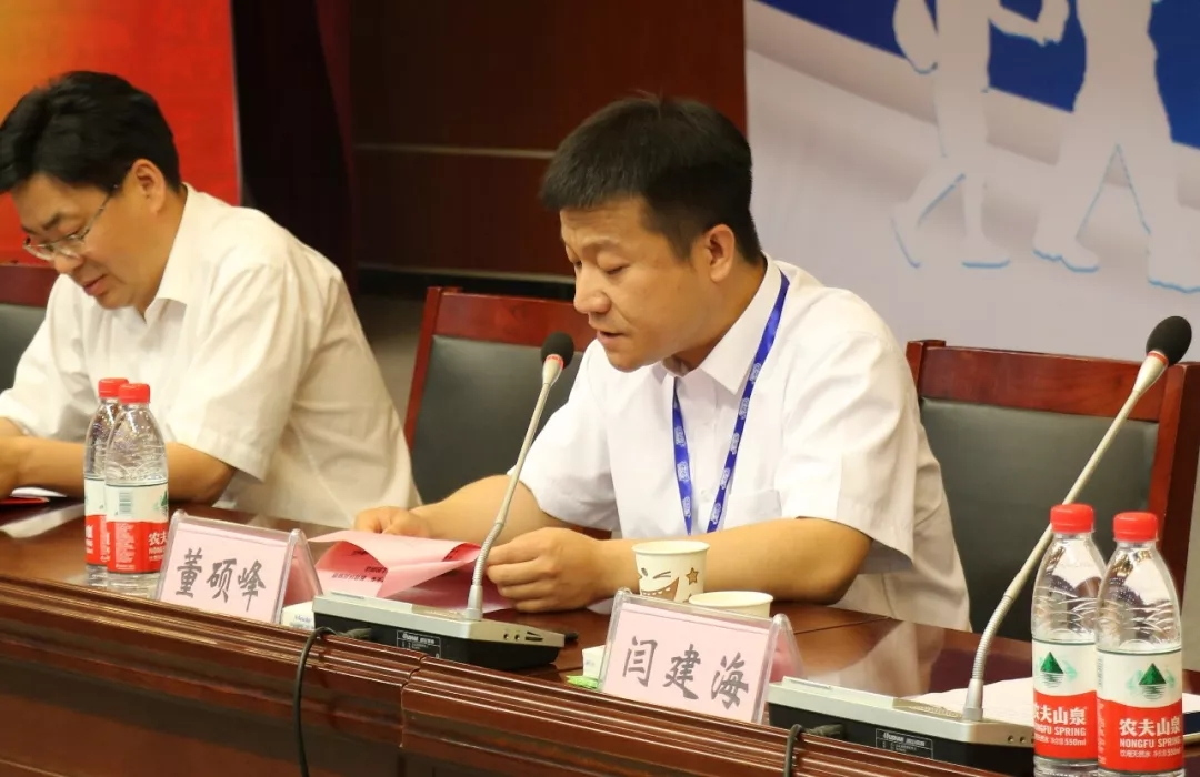 玩球通(中国)一站式服务平台|捐助教育100万元！做公益，我们是认真的！