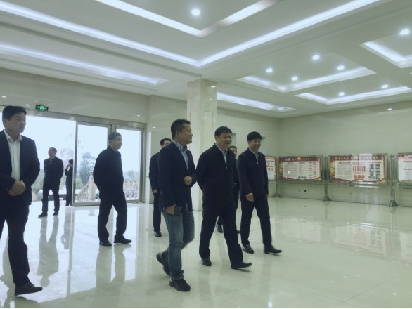 驻马店市委书记鲍常勇一行莅临玩球通(中国)一站式服务平台平舆瑞亚和新蔡瑞亚调研