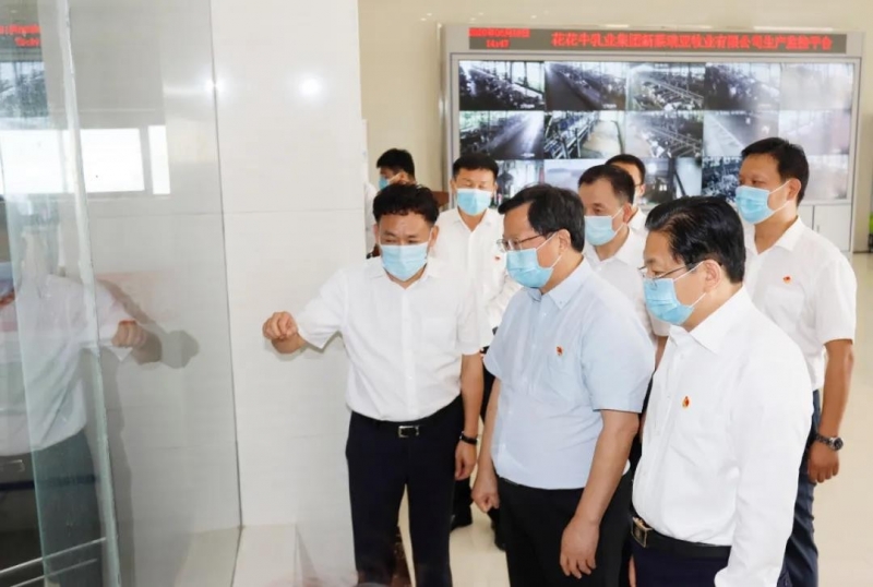 快讯 | 河南省委常委、省纪委书记、省监委主任任正晓莅临玩球通(中国)一站式服务平台乳业集团新蔡瑞亚牧场调研